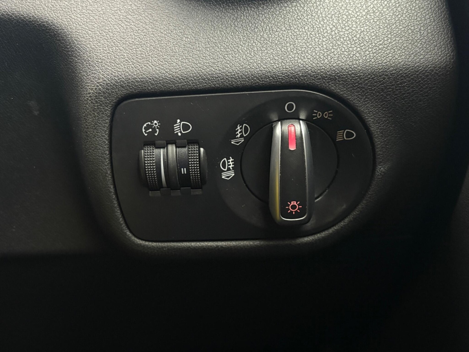 Used Audi A1 2012 for sale - 77215230: Photo 66