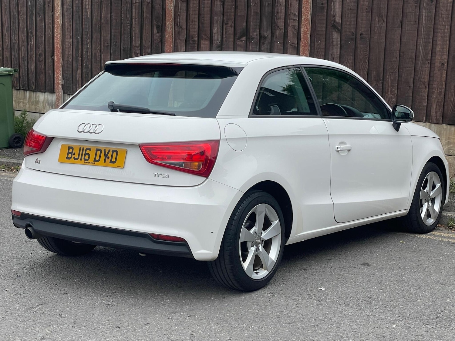 Used Audi A1 for sale - 76995370: Photo 9