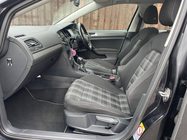 Used Volkswagen Golf 2013 for sale - 76166514: Photo 22