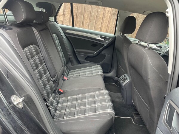 Used Volkswagen Golf 2013 for sale - 76166514: Photo 23