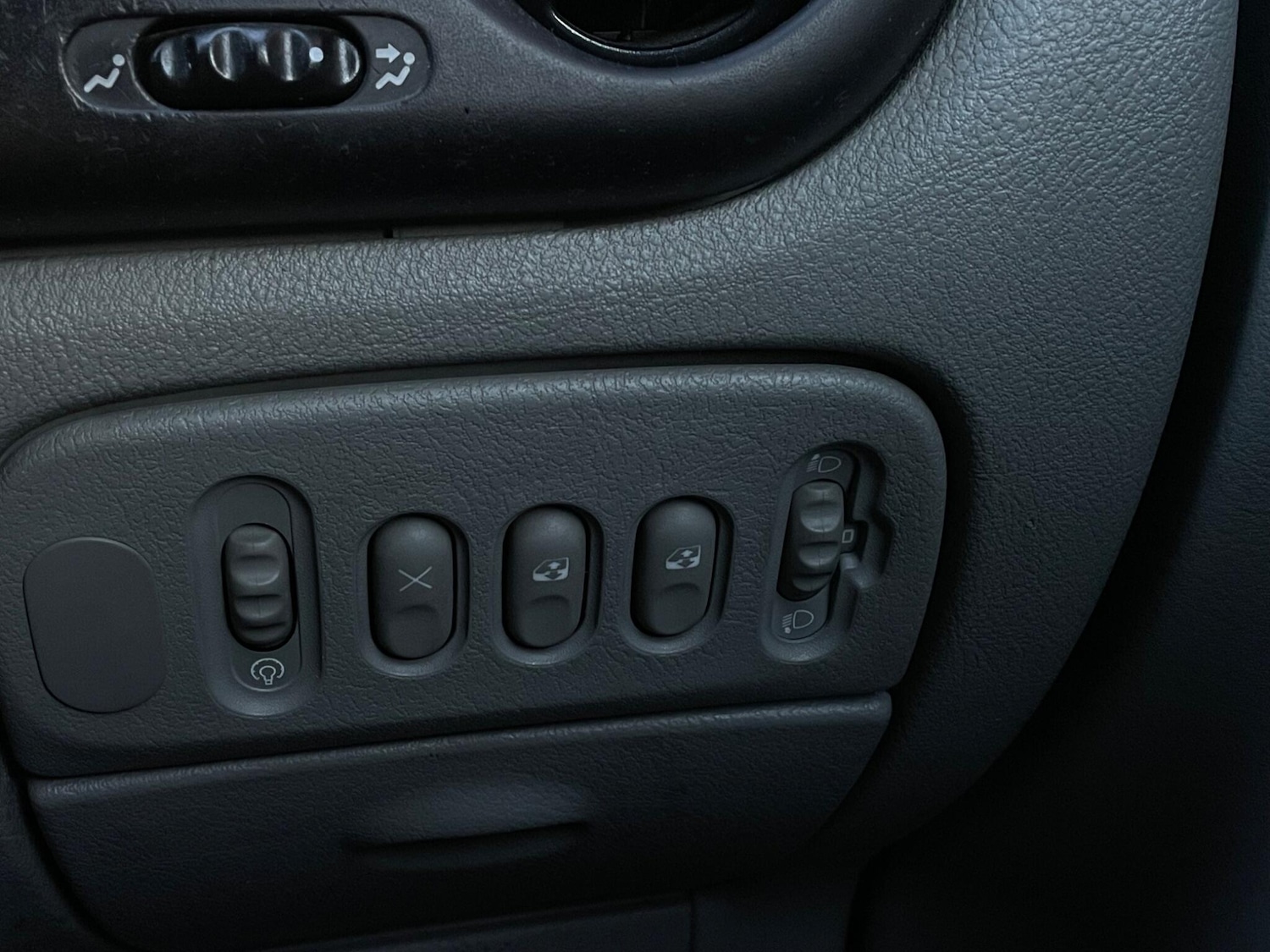 Used Renault Scenic 2002 for sale - 76349799: Photo 27