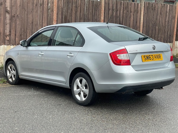Used Skoda Rapid 2014 for sale - 76085083: Photo 11