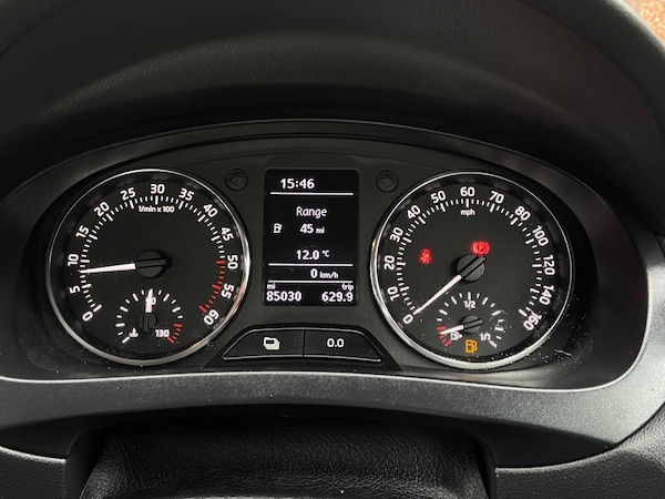 Used Skoda Rapid 2014 for sale - 76085083: Photo 23