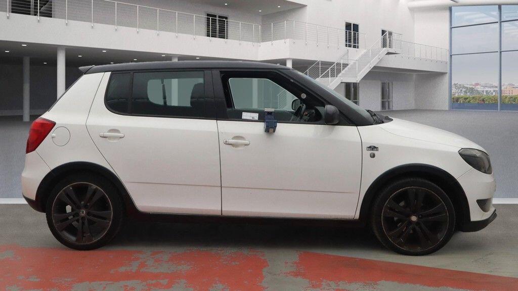Used Skoda Fabia 2011 for sale - 76388460: Photo 6