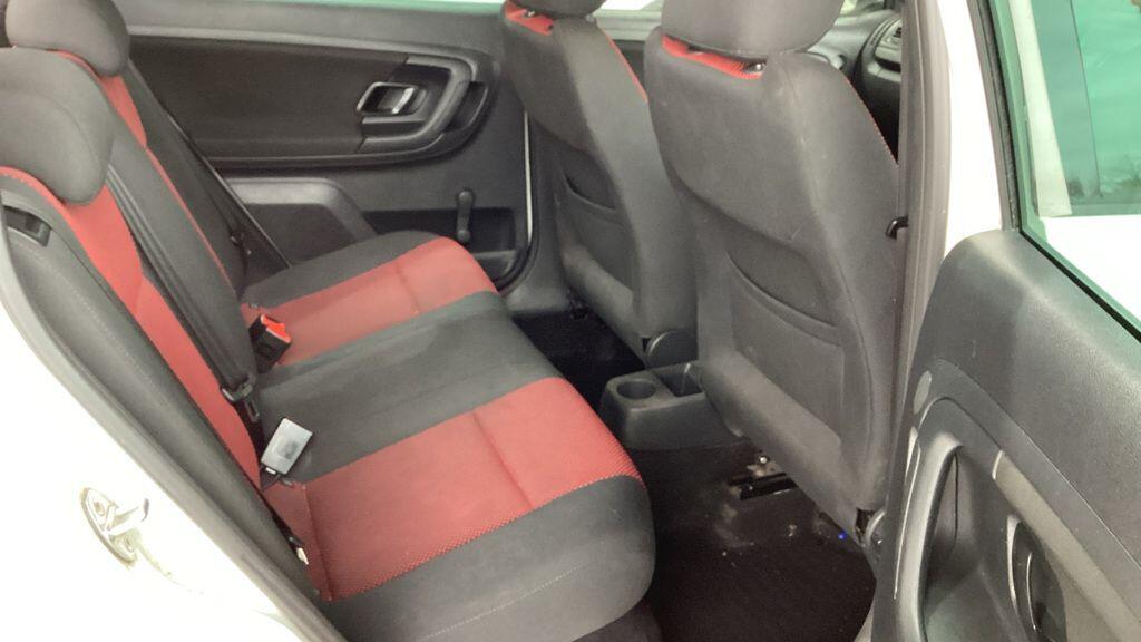 Used Skoda Fabia 2011 for sale - 76388460: Photo 8