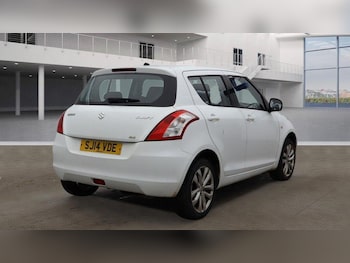 Used Suzuki Swift 2014 for sale - 76295502: Photo