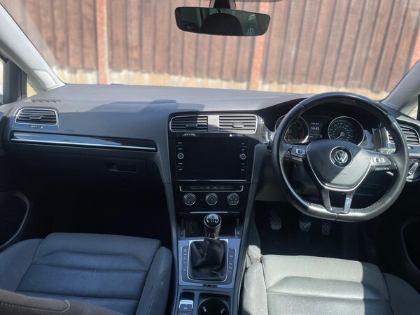 Used Volkswagen Golf 2017 for sale - 74509871: Photo 17
