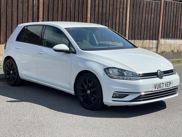 Used Volkswagen Golf 2017 for sale - 74509871: Photo 7