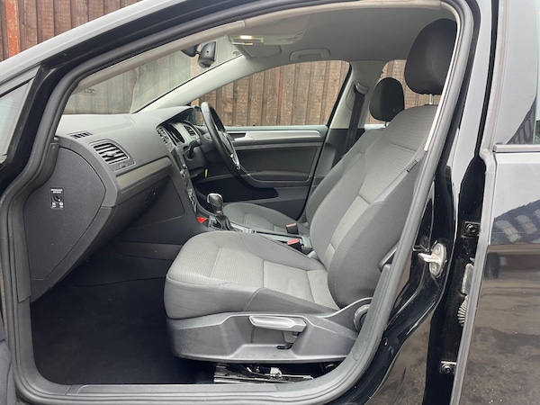 Used Volkswagen Golf 2016 for sale - 73126459: Photo 17