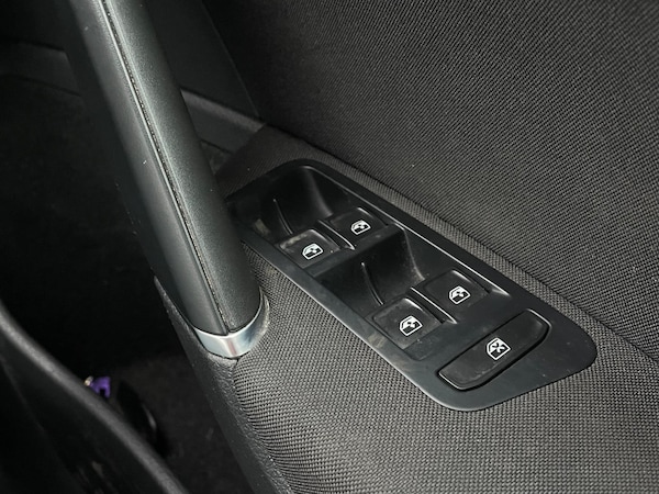 Used Volkswagen Golf 2016 for sale - 73126459: Photo 38