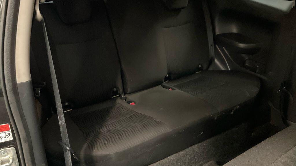 Used Suzuki Swift 2013 for sale - 77559532: Photo 8