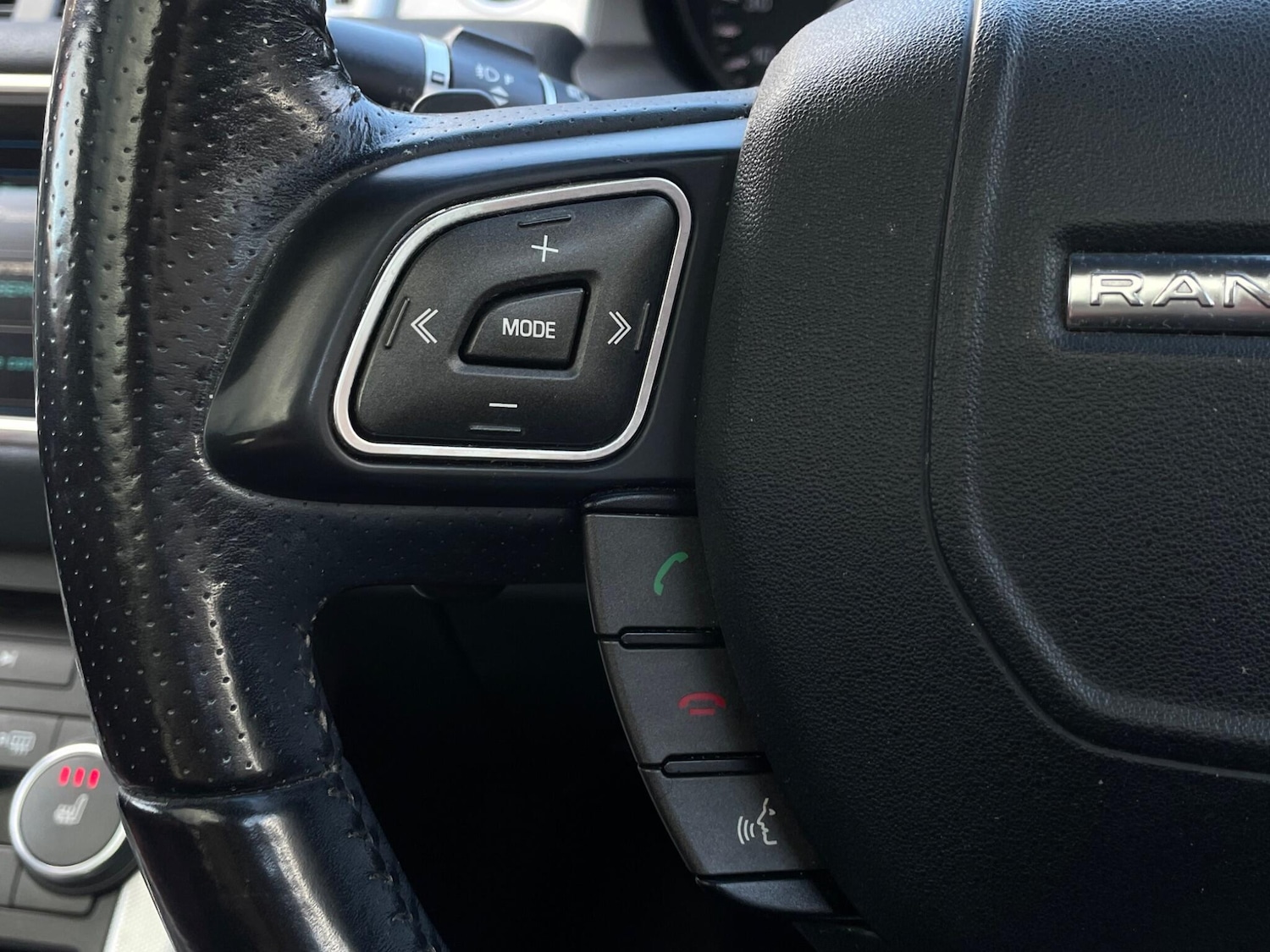 Used Land Rover Range Rover Evoque 2012 for sale - 76377531: Photo 21