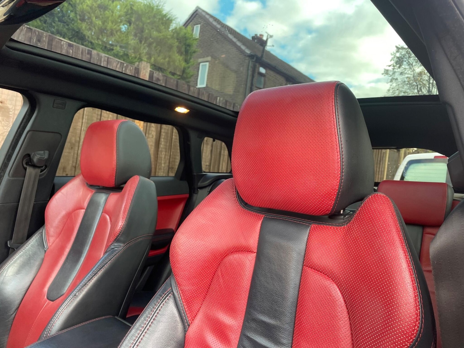 Used Land Rover Range Rover Evoque 2012 for sale - 76377531: Photo 34