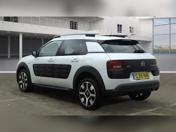 Used Citroen C4 Cactus 2015 for sale - 77559518: Photo