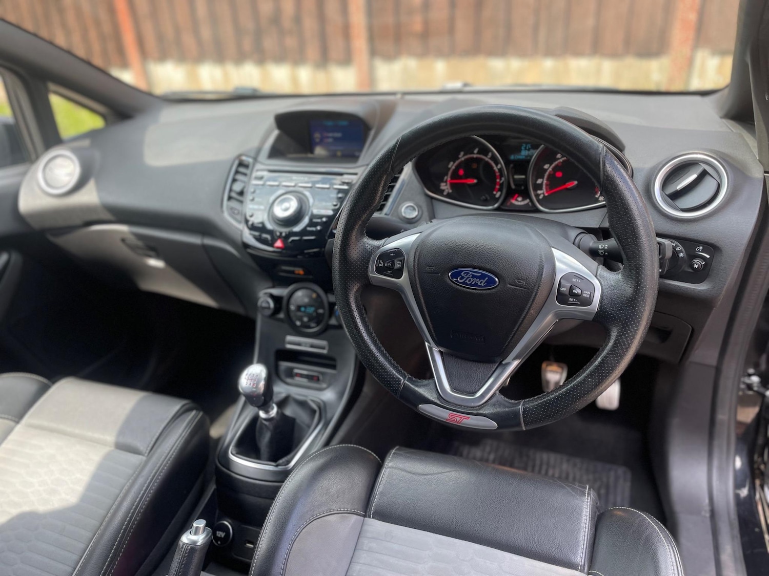 Used Ford Fiesta 2017 for sale - 76991163: Photo 17