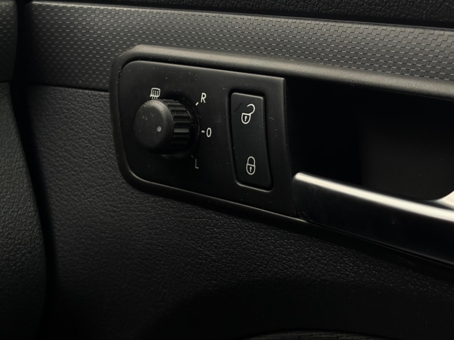 Used Volkswagen Caddy Maxi 2012 for sale - 76766612: Photo 46