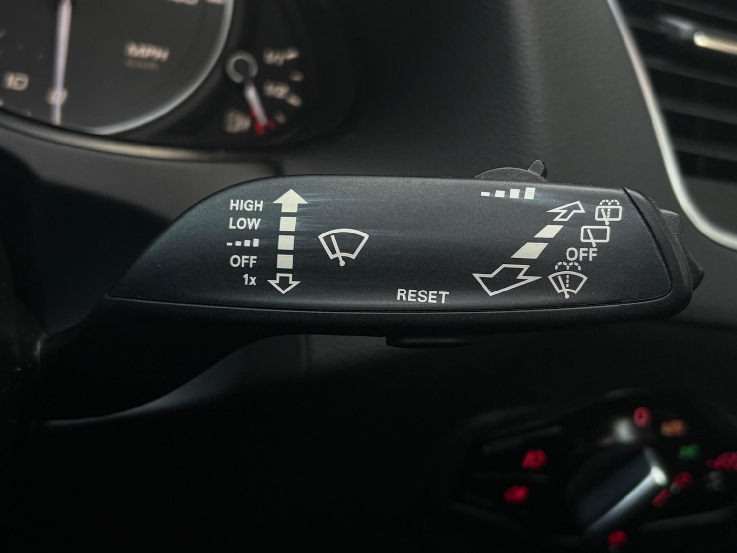 Used Audi SQ5 2013 for sale - 76644597: Photo 34