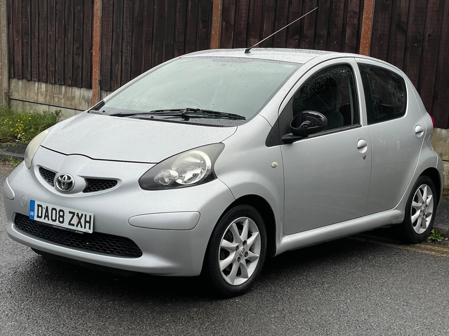 Used Toyota AYGO 2008 for sale - 76408552: Photo 10