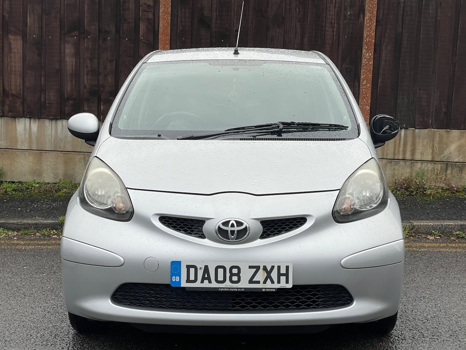 Used Toyota AYGO 2008 for sale - 76408552: Photo 2