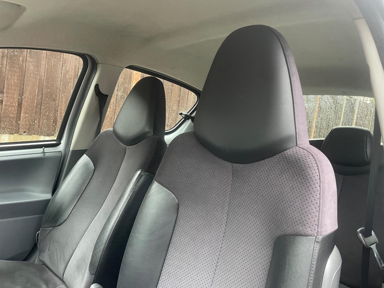 Used Toyota AYGO 2008 for sale - 76408552: Photo 27