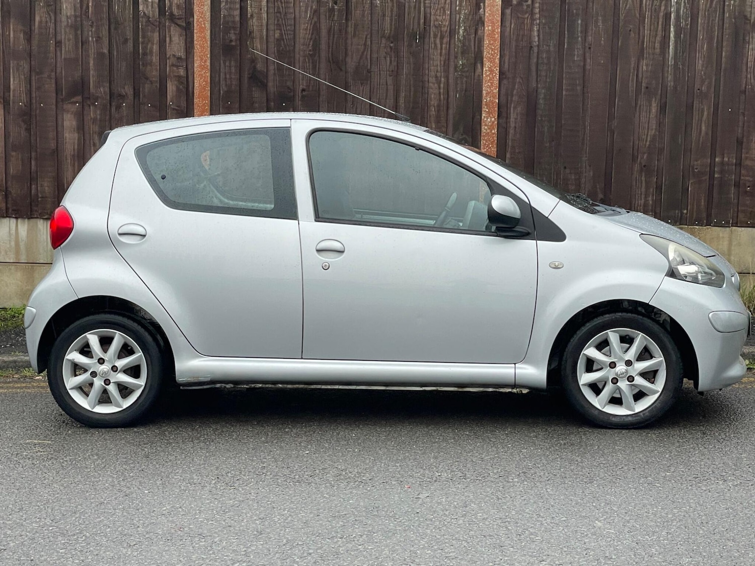 Used Toyota AYGO 2008 for sale - 76408552: Photo 6