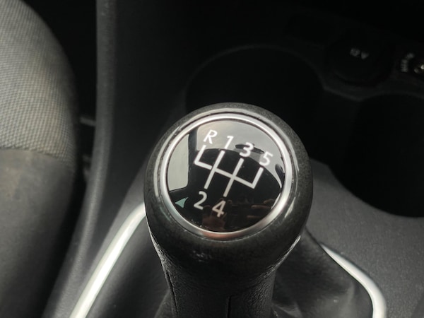 Used Volkswagen Polo 2011 for sale - 75002670: Photo 13