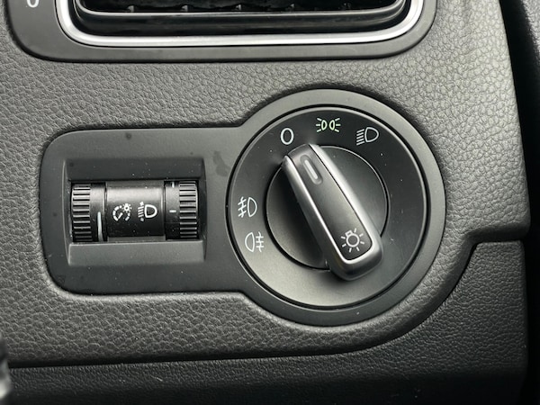 Used Volkswagen Polo 2011 for sale - 75002670: Photo 24