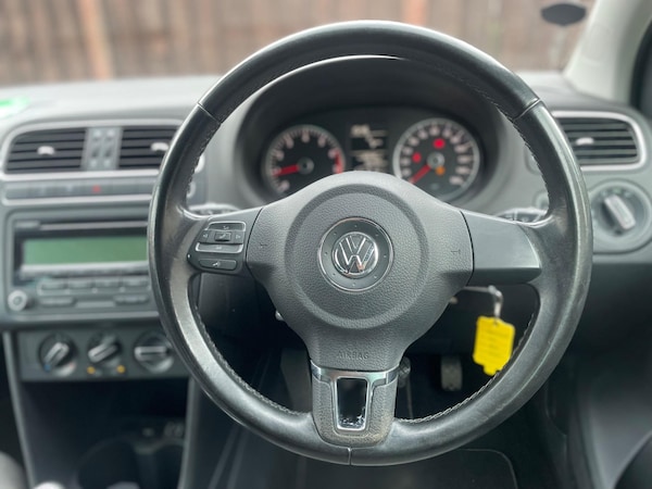 Used Volkswagen Polo 2011 for sale - 75002670: Photo 34
