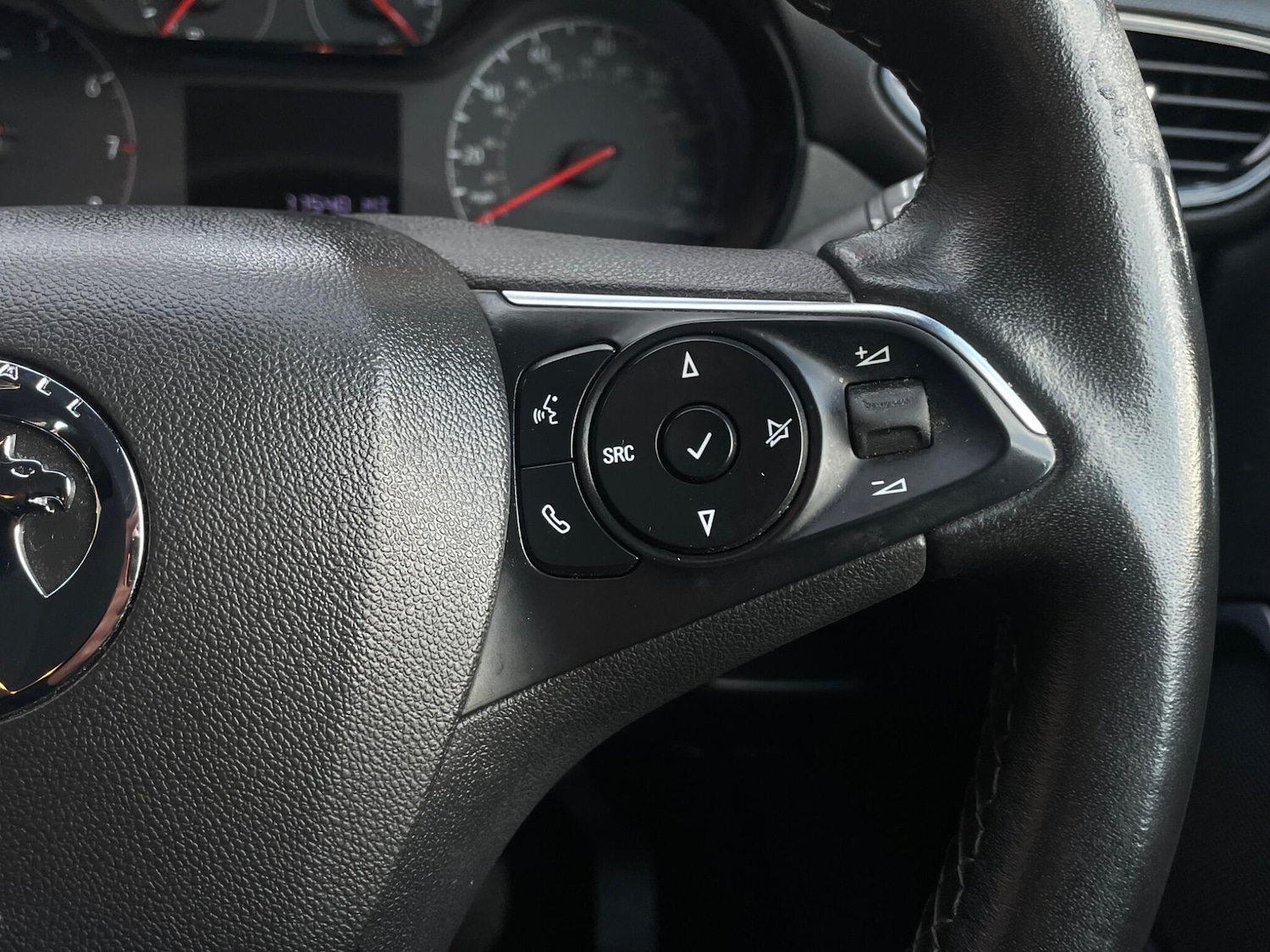 Used Vauxhall Crossland X 2019 for sale - 76766618: Photo 33