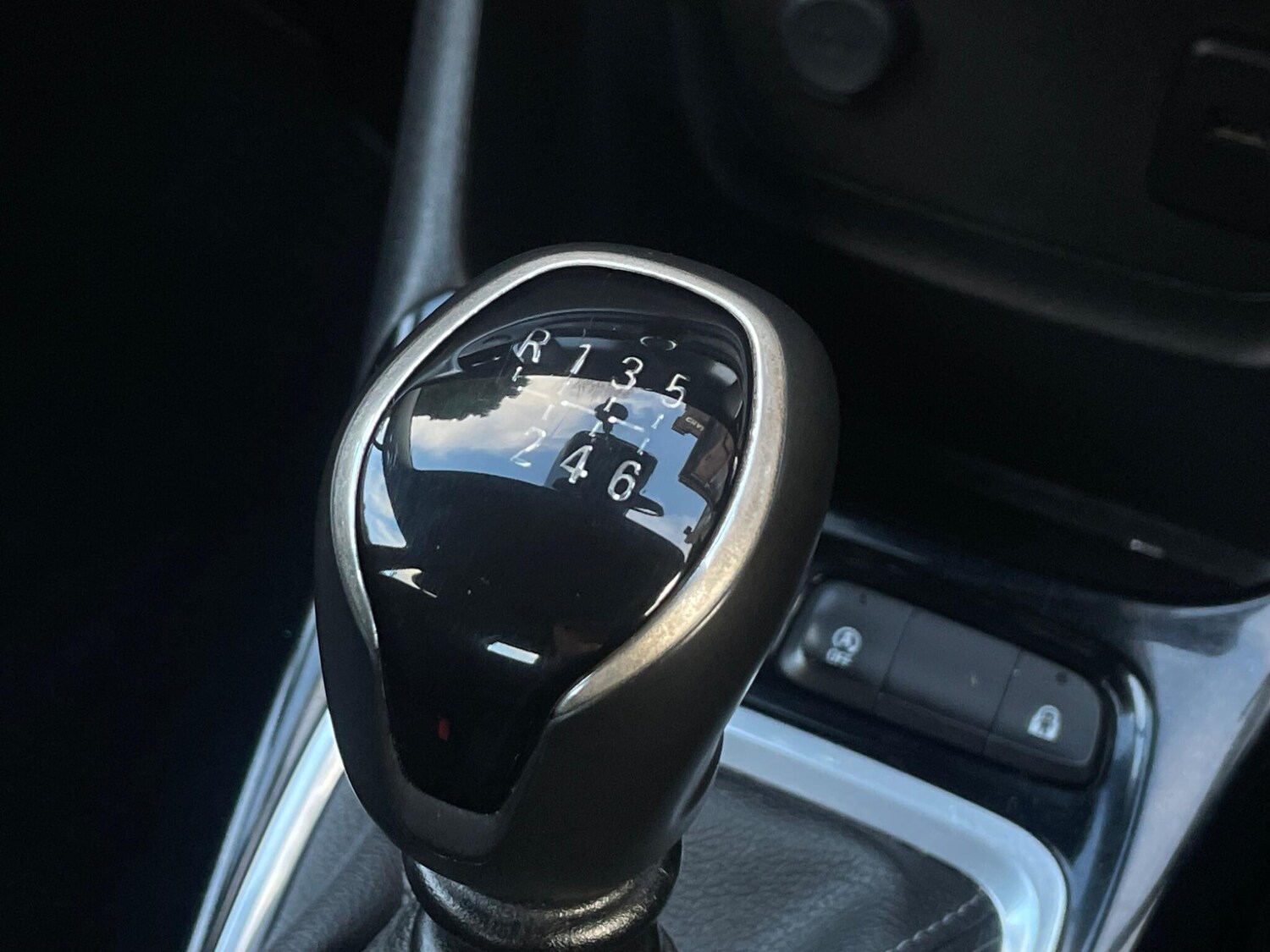 Used Vauxhall Crossland X 2019 for sale - 76766618: Photo 43