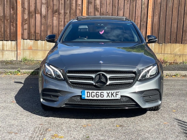 Used Mercedes-Benz E-Class for sale - 76020777: Photo 2