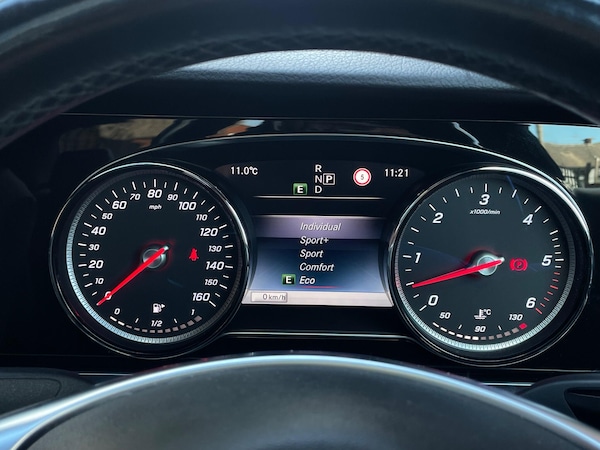 Used Mercedes-Benz E-Class for sale - 76020777: Photo 46