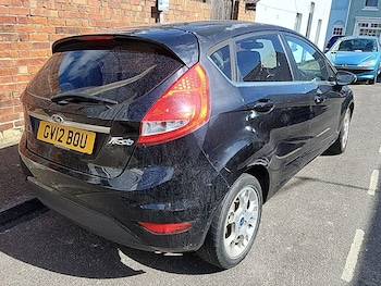 Used Ford Fiesta 2012 for sale - 74324341: Photo