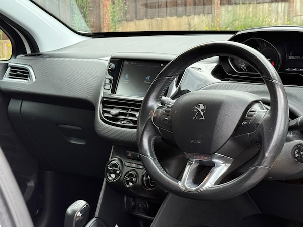 Used Peugeot 208 2017 for sale - 75269146: Photo 12