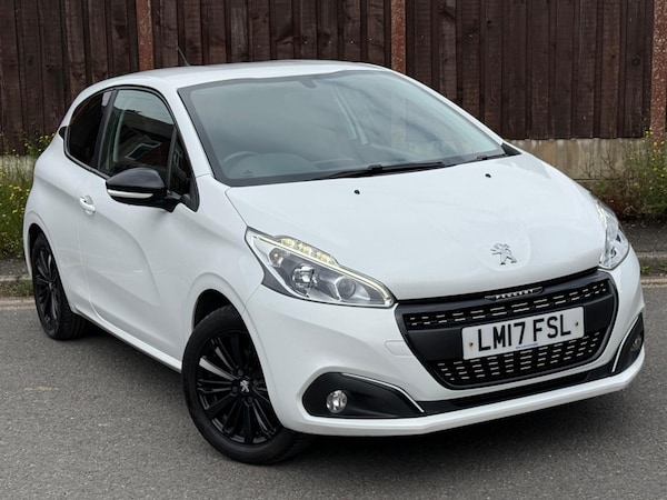 Used Peugeot 208 2017 for sale - 75269146: Photo 1