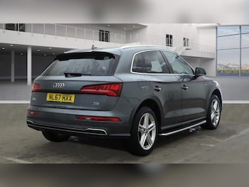 Used Audi Q5 2017 for sale - 77039908: Photo