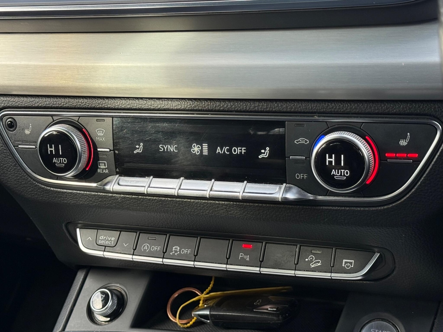 Used Audi Q5 2017 for sale - 77039908: Photo 57