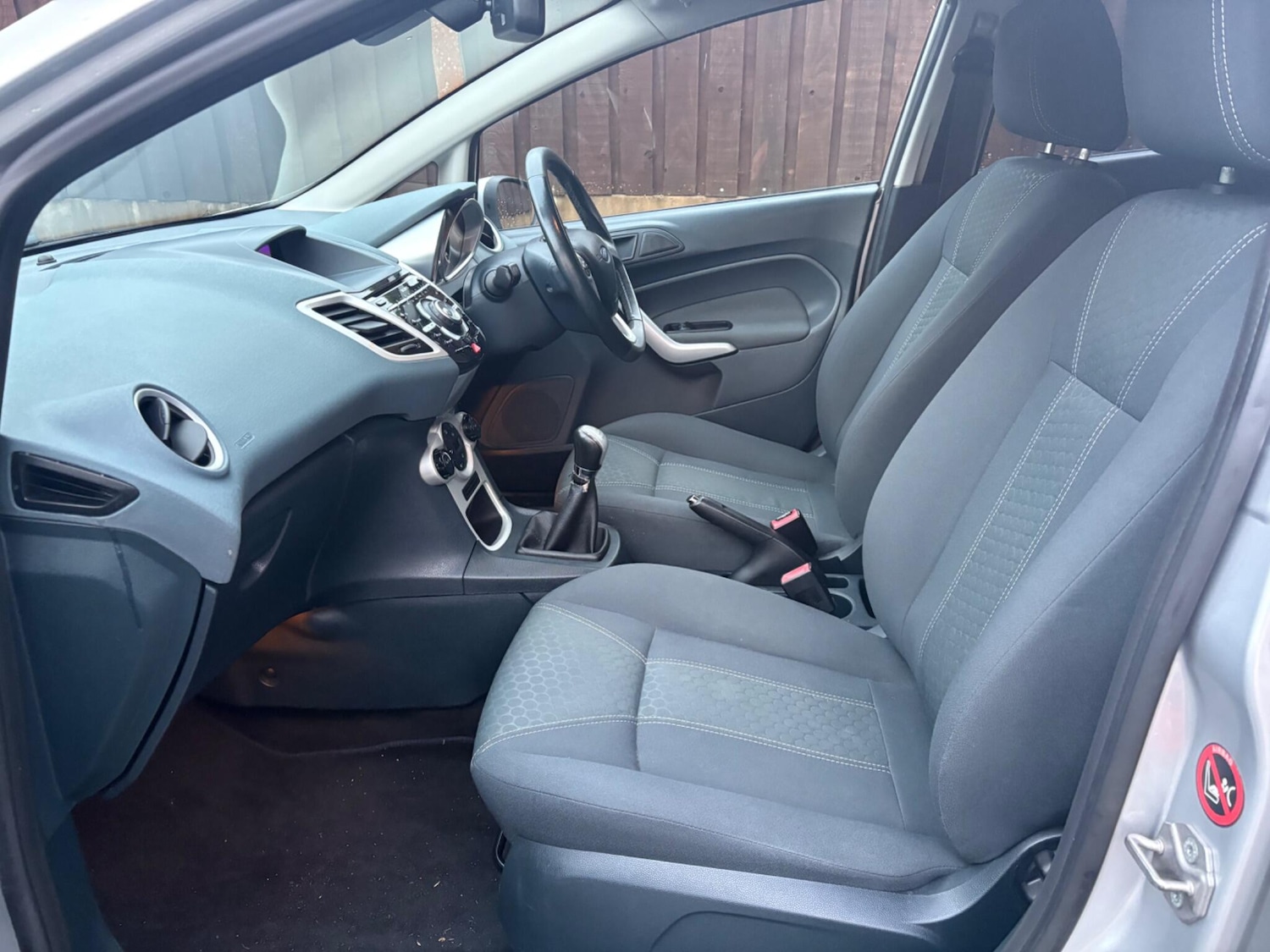 Used Ford Fiesta 2011 for sale - 77175187: Photo 33