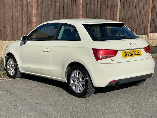 Used Audi A1 2011 for sale - 75589582: Photo 11