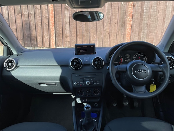 Used Audi A1 2011 for sale - 75589582: Photo 27