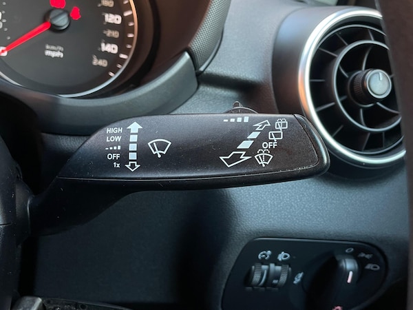 Used Audi A1 2011 for sale - 75589582: Photo 35