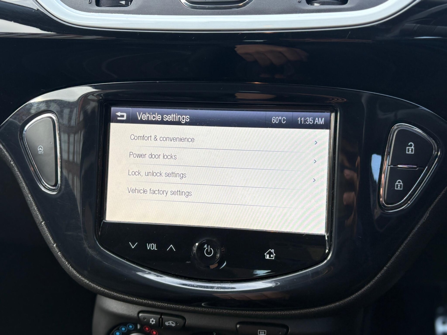 Used Vauxhall Corsa 2015 for sale - 73944237: Photo 57