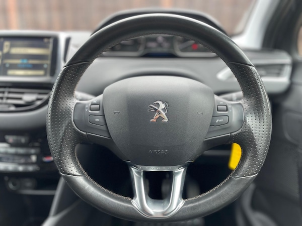 Used Peugeot 208 2013 for sale - 75539898: Photo 19