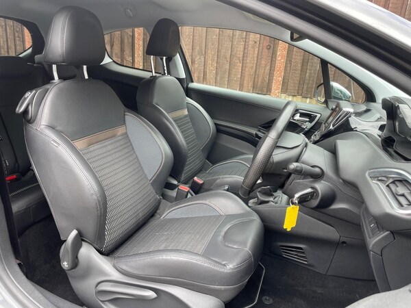 Used Peugeot 208 2013 for sale - 75539898: Photo 28