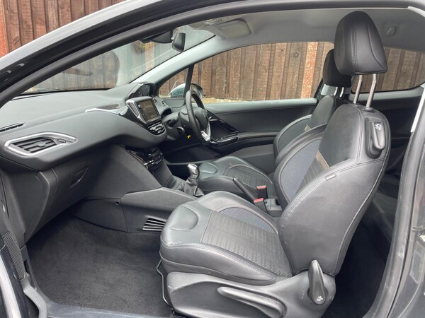 Used Peugeot 208 2013 for sale - 75539898: Photo 32