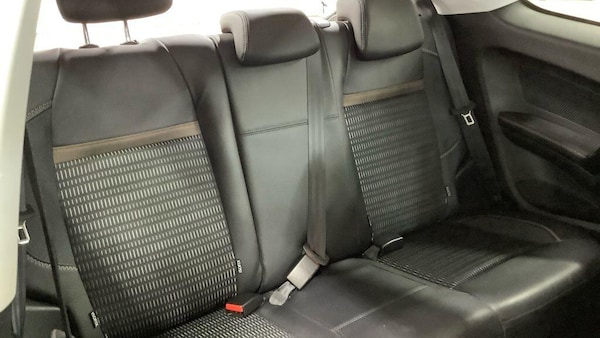 Used Peugeot 208 2013 for sale - 75539898: Photo 8