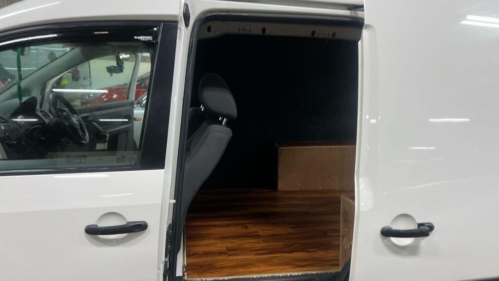 Used Volkswagen Caddy 2016 for sale - 76997081: Photo 10