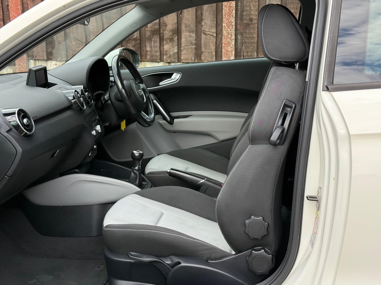Used Audi A1 2011 for sale - 76361049: Photo 33