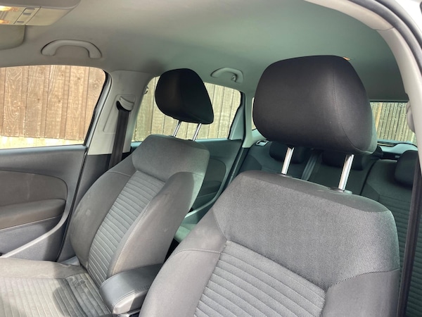 Used Volkswagen Polo 2013 for sale - 76085460: Photo 31