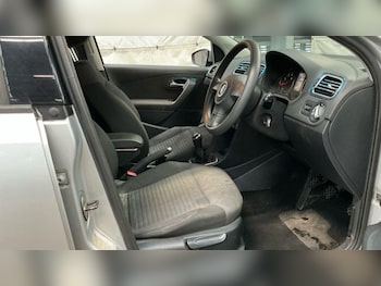 Used Volkswagen Polo 2013 for sale - 76085460: Photo 4